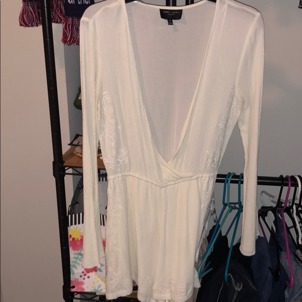 White cream long sleeve romper